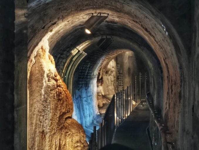 Unterwelt der Sprudelkolonnade Karlovy Vary Bild 6